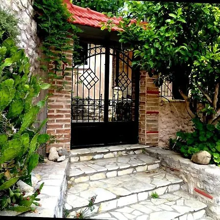 Holiday home Panorea's Stone House Sidirokastro (Trifylia)